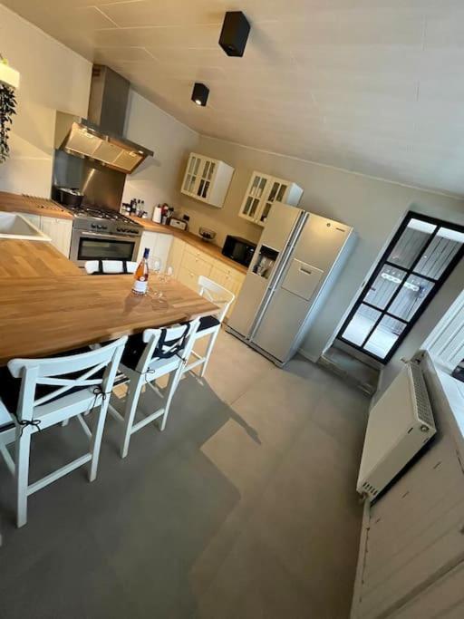 Charmante Maison De Vacances Vaux-sur-Sure Exterior photo